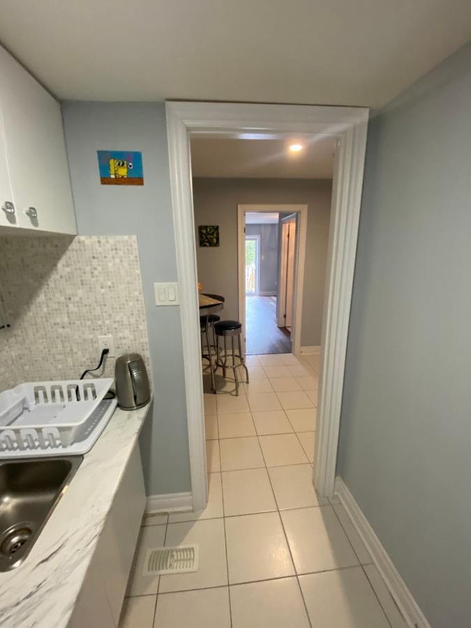2 Bedroom With 2 Ensuites Unit In Richmond Hill Kültér fotó